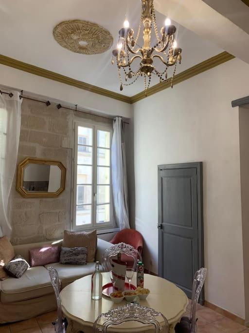 Magnifique Appartement Plein Coeur Avignon Intra-Muros Exterior foto